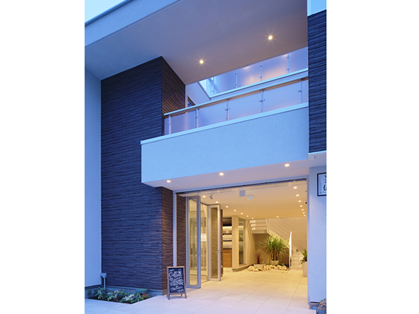 ヤマダホームズ・住宅展示場・エントランス